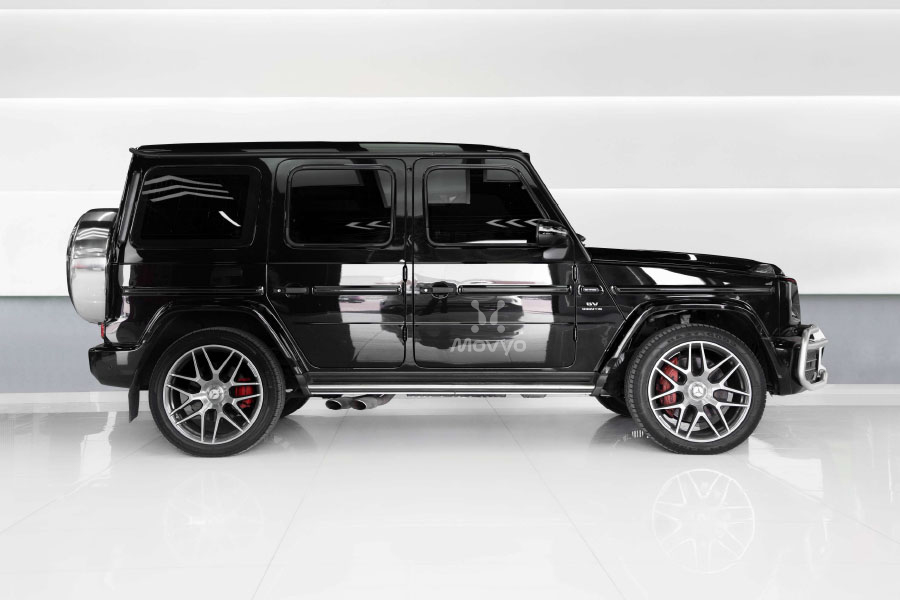 Movyocar Mercedes G Wagon Black car rental in dubai