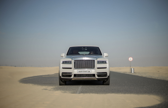 Movyocar Rolls Royce Cullinan White car rental in dubai