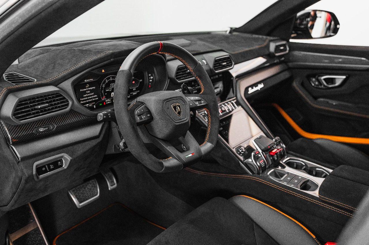 Movyocar Lamborghini Urus Performante car rental in dubai