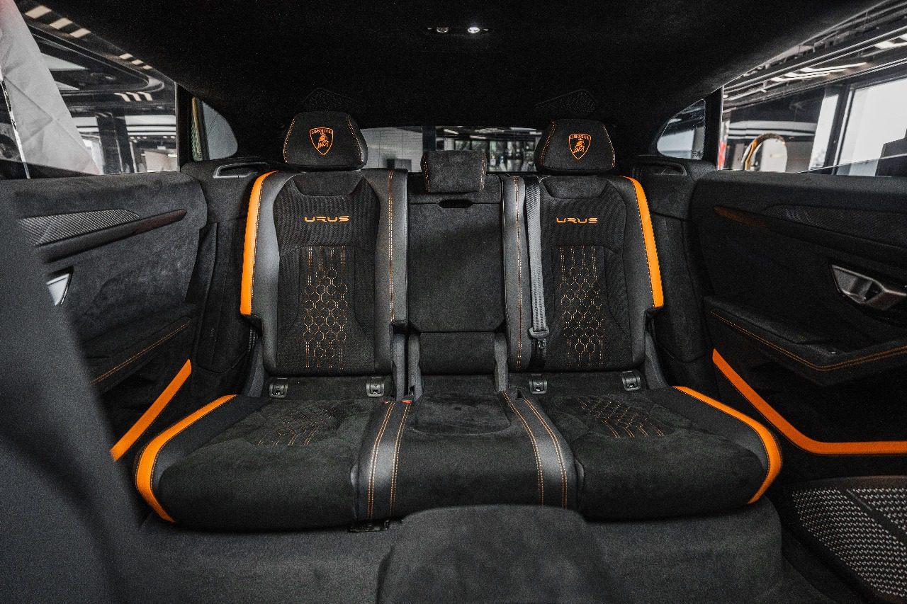 Movyocar Lamborghini Urus Performante car rental in dubai