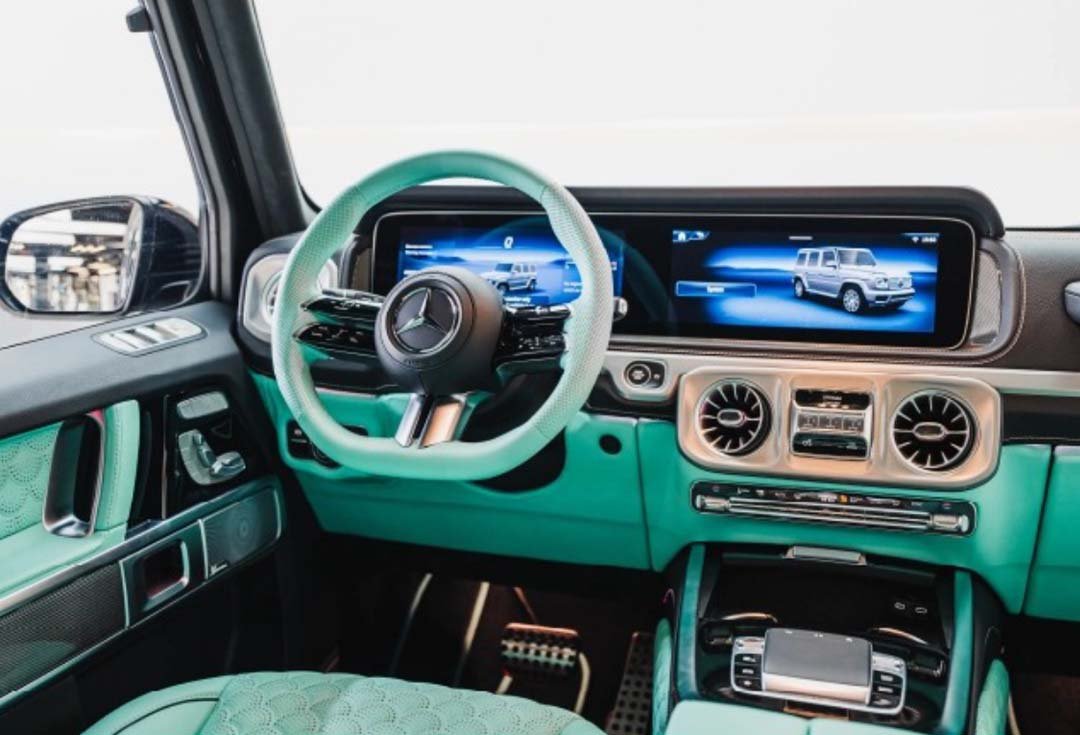 Movyocar Brabus G800 Kit car rental in dubai