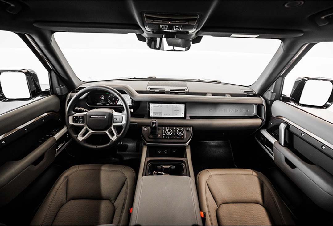 Movyocar Land Rover Defender car rental in dubai