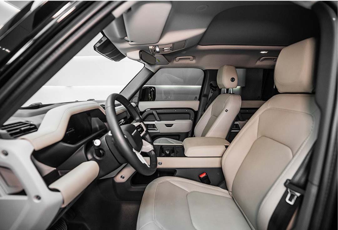 Movyocar Land Rover Defender Black car rental in dubai