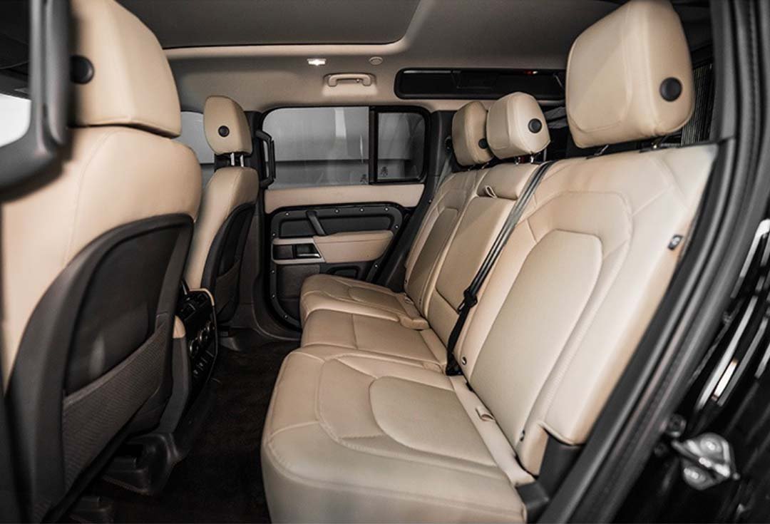Movyocar Land Rover Defender Black car rental in dubai